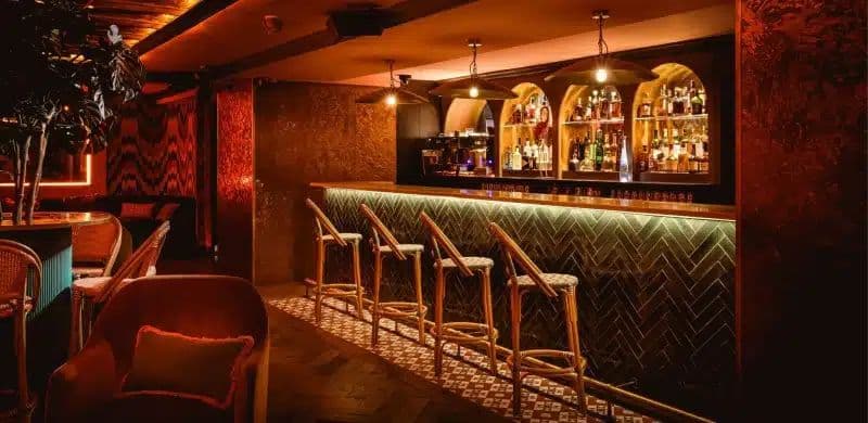 Bar & restaurant fit-outs