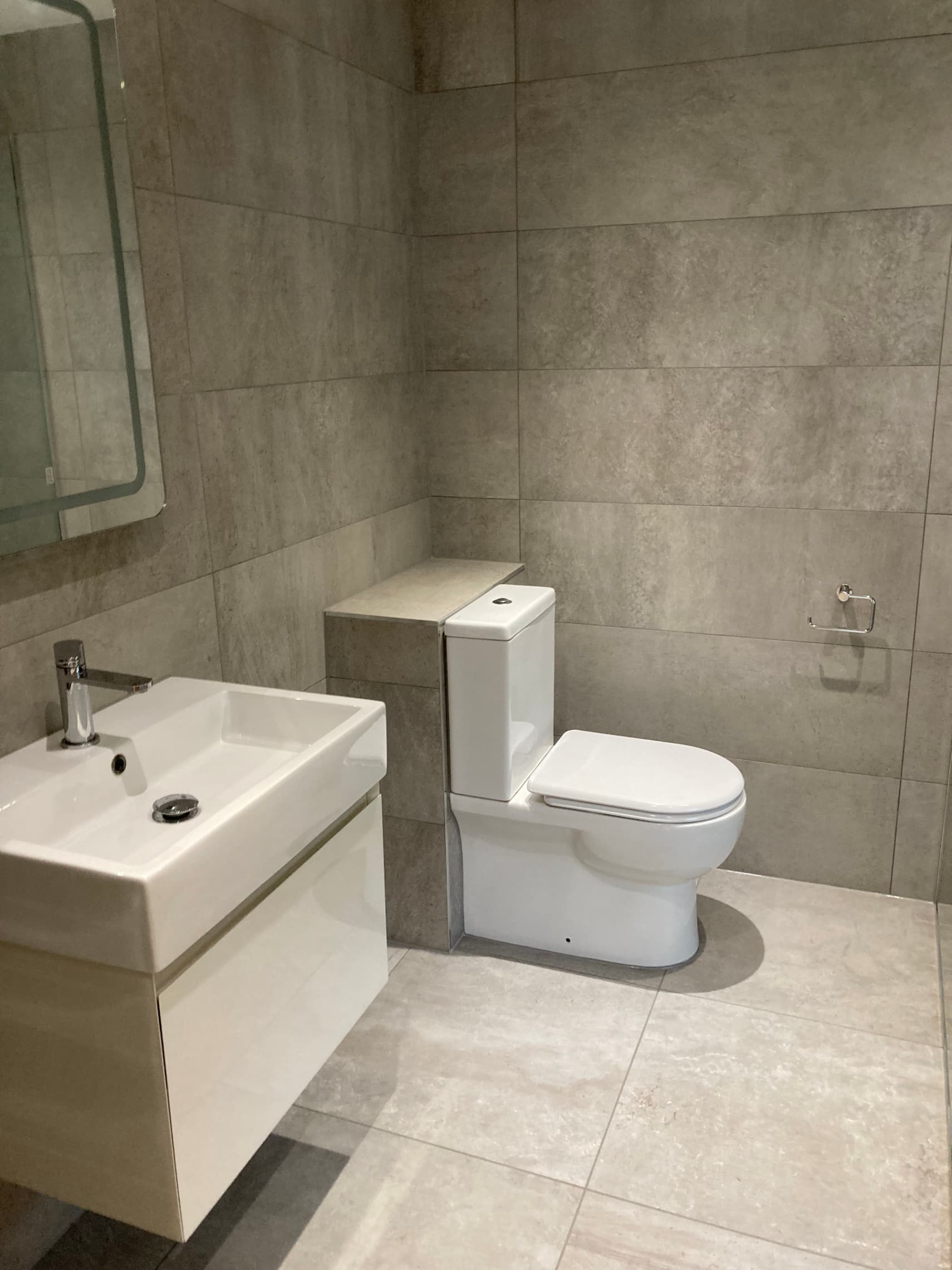 Tiling work in Ascot by K Hadden Tiling — photo 6