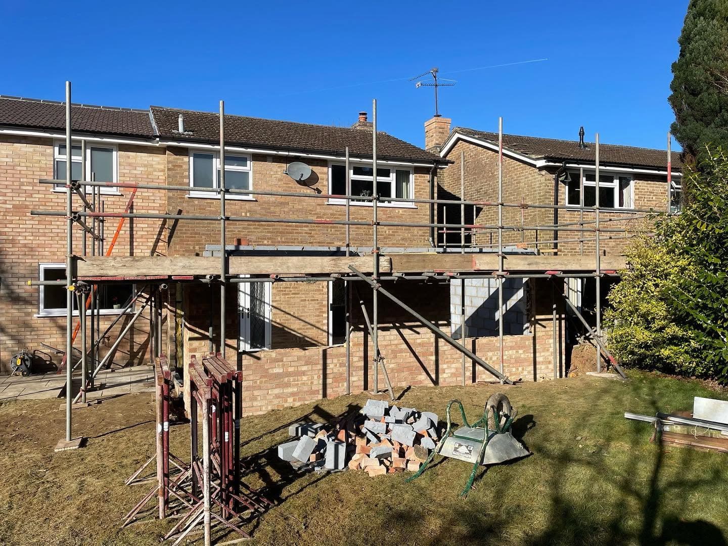 Residential Scaffolding by Aspect Scaffolding