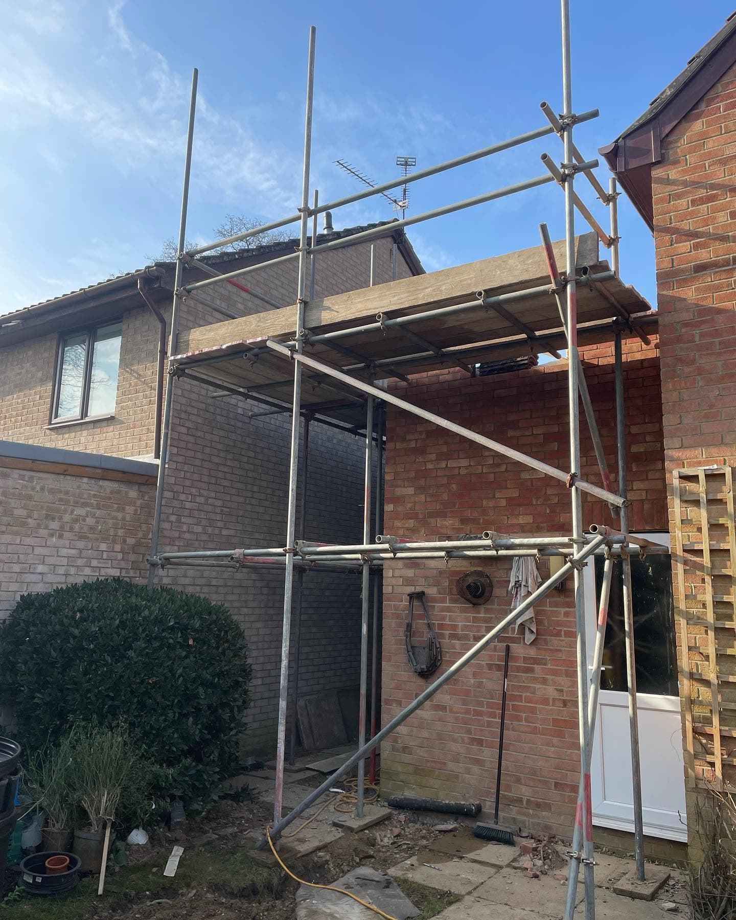 Rear access on second lift extension in Lower Earley.